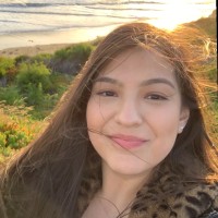 Lorena Guzman Email