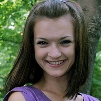 Avery Clark Email & Phone Number