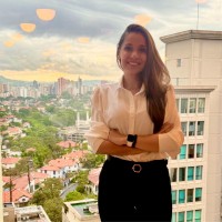 Thaize Ferreira Email