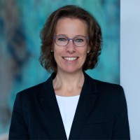 Alexandra Heinrichs Email & Phone Number