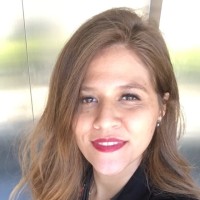 Salma Korraa Email