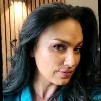 Daniela Zareva Email