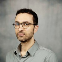 Sebastian Kuhn Email