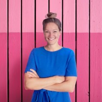 Carolin Thölke Email