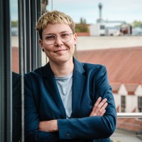 Laura Haubold Email