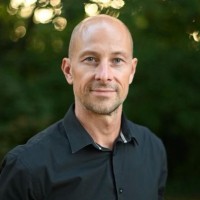 EDHEC Business School Employee Laurent Peries's profile photo