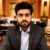 DiveDeepAI Employee Usama Mehmood's profile photo