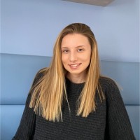 Onlayer Employee Selen Bayrakci's profile photo