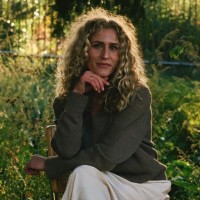 Olivia Wagner Email & Phone Number