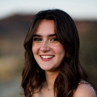 Yellow Rose Kendra Scott Employee Emalee Brown's profile photo