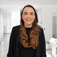 Daniela Saca Email