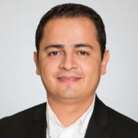 Agustín Mireles Email