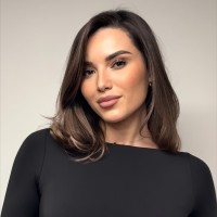 Amelia Eveleigh Email & Phone Number