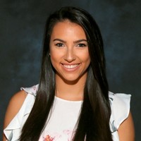 Studio 285 Employee Chloe Crosby's profile photo