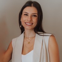 Wine.com.br Employee Maiara Marafiga's profile photo