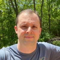 Etienne Uzac Email