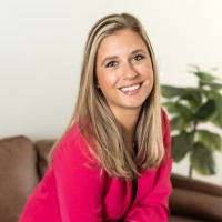 Kelly King Email & Phone Number