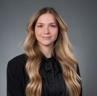 Ursina Bürgi Email