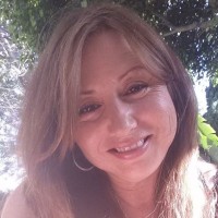 Saskia de Groot Email & Phone Number