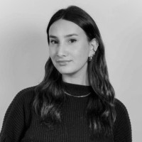 Chloe Phillips Email & Phone Number