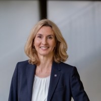 Nicole Gerhardt Email