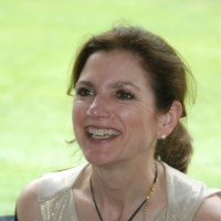 Julia Ripa Email & Phone Number