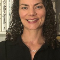 HarperCollins Publishers Employee Amanda Bostic's profile photo