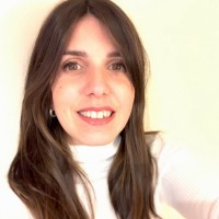 Korina Tobrou Email