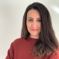 Idil Kavukcu Email