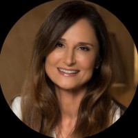 RE/MAX Southern Shores Employee Layne Mureddu's profile photo