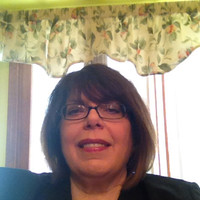 AxleTech Employee Julia Tresh's profile photo