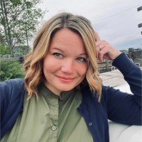 Leah Kreuger Email & Phone Number