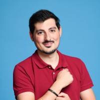 Nicolas MacHeda Email