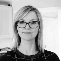 Agnieszka Frost Email