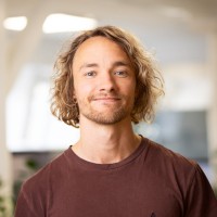 Frederik Neumann Email