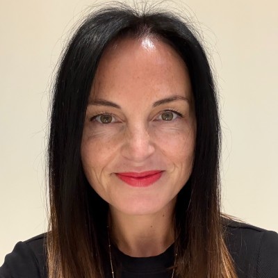 Daniela Nistor Email