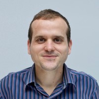 Simon Schultz F. Email