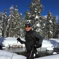 E-mail e número de telefone de Mark Newman