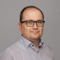 Peter Szuttor Email