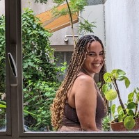 Resident Advisor Employee Alice Grant's profile photo