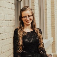 Lauren Giesbrecht Email