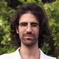 Axur Employee Vitor Senise's profile photo