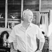 Email e telefono di Mark Hollander