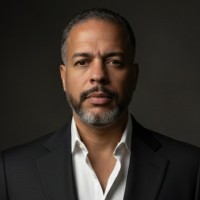 Henrique Vila Nova Email & Phone Number