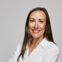 Claudia Picanço Email & Phone Number