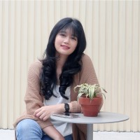 Yuliana Theresa Email