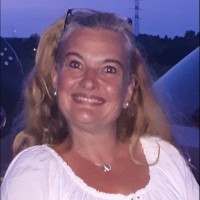 Roxane Dewigne Email
