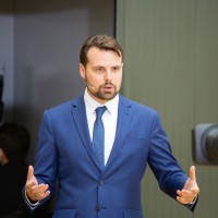 Thomas Bernhard Email