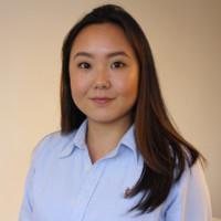 Lais Nakashima Email