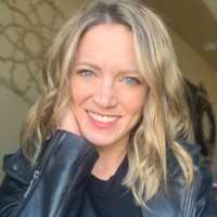 Megghan Thompson Coaching Employee Devon Smiddy's profile photo